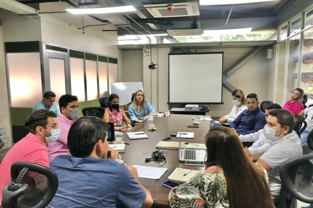 Piden a Urbaser solucionar represamiento de agua en relleno de Montería