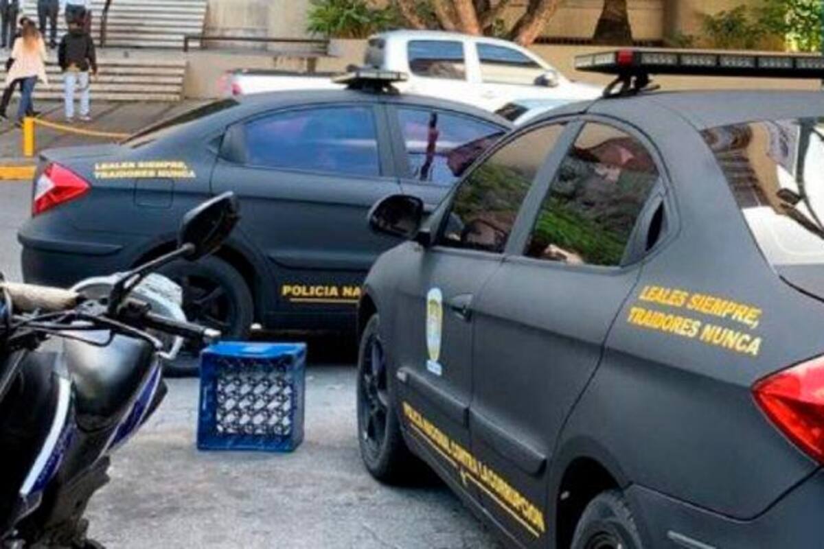 Autoridades venezolanas incautan los equipos de una agencia de noticias local