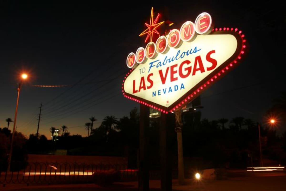 A los 91 años falleció la creadora del letrero Welcome to Fabulous las Vegas AP Sam Morris
