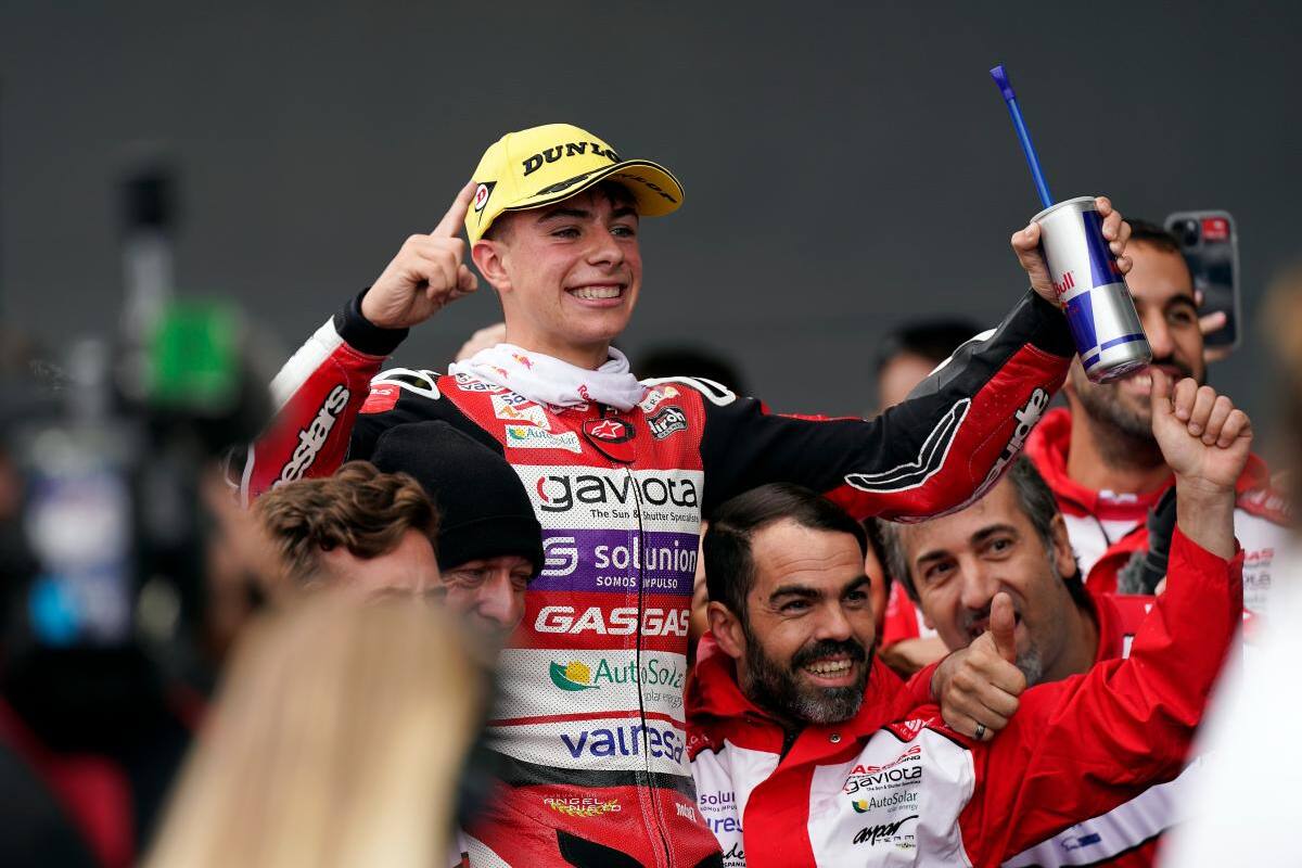 ¡Histórico! Un colombiano gana en el campeonato del mundo de motociclismo