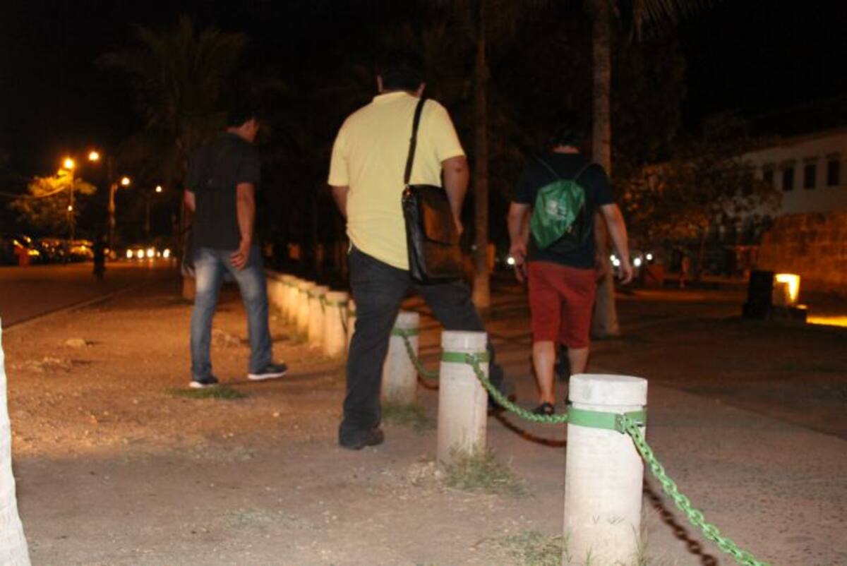 El Distrito asegura que con la instalación de los bolardos busca proteger las fortificaciones del parqueo indiscriminado. //Oscar Diaz.