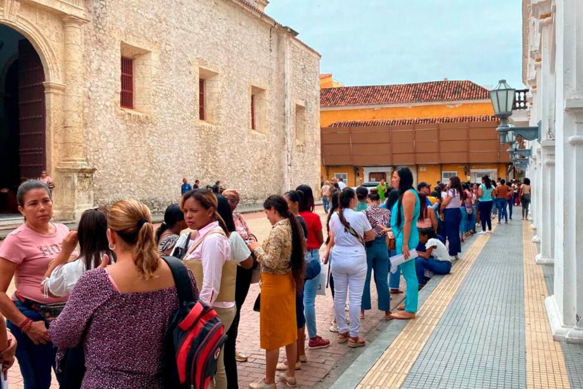 Empresas en Cartagena buscan personal: inicia el 2024 con un buen sueldo