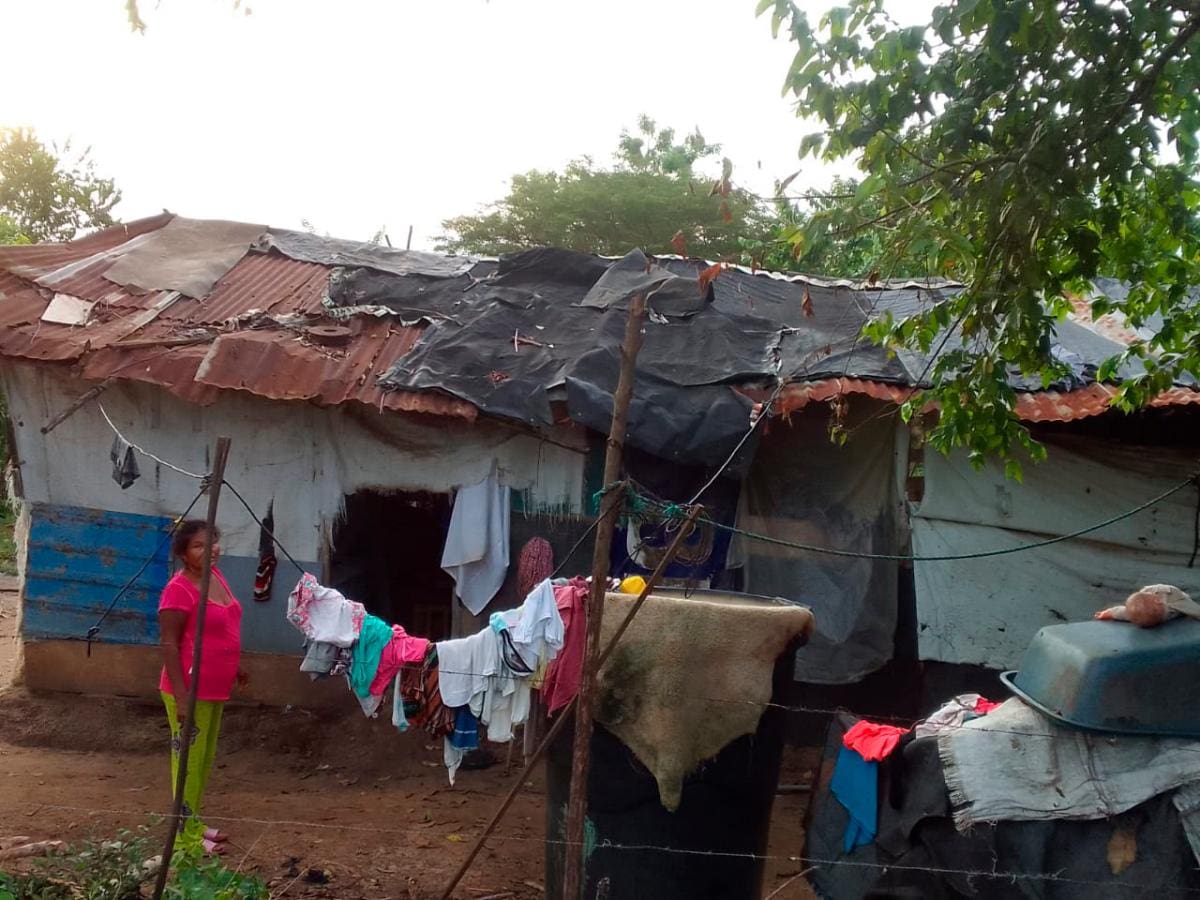 Vivienda en riesgo de colapsar en Caizem. //Cortesía