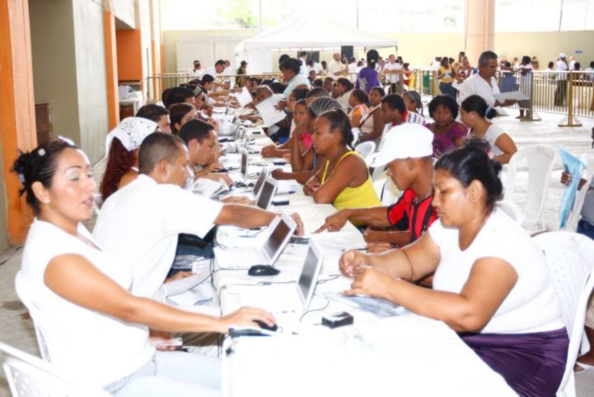 Una jornada de bancarización extra para las más de 5000 familias que quedaron sin bancarizarse. ARCHIVO