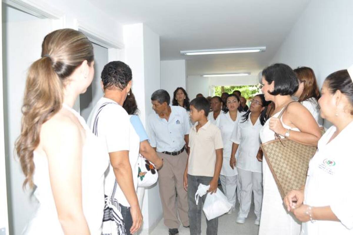 El jueves pasado abrió sus puertas al público el nuevo Hospital de Arroz Barato, un centro reconstruido y ampliado por el Distrito y dotado por la empresa privada. CORTESIA
