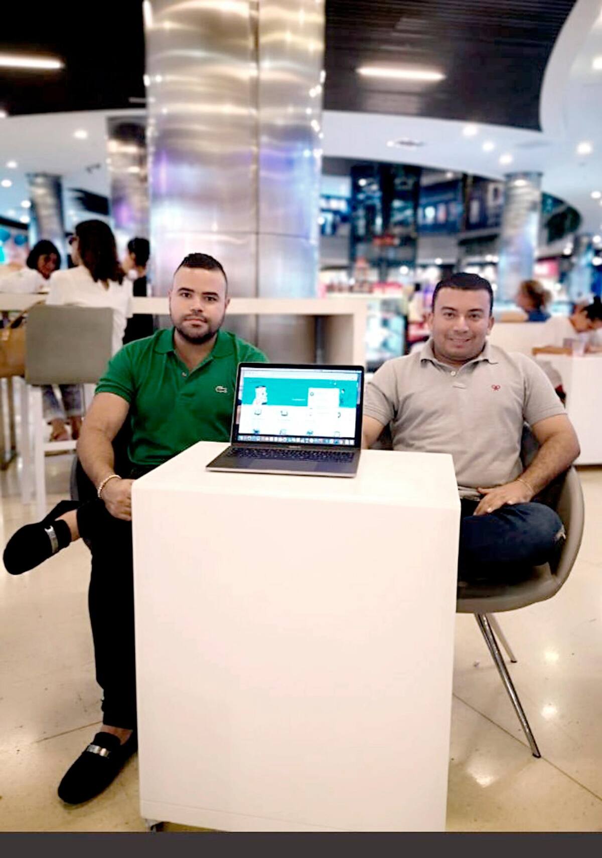 Mauricio Caro y Daniel Visbal (derecha).//foto: cortesía.