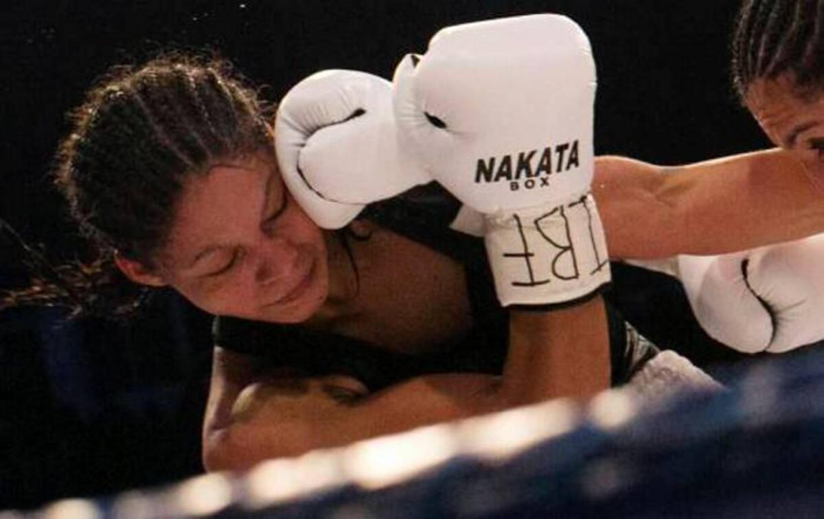 La campeona dominó a placer el duelo y no tuvo contratiempo alguno para retener la faja. //Cortesía.