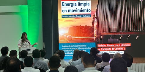 Gobierno nacional lanzó el primer corredor de carga eléctrica del país