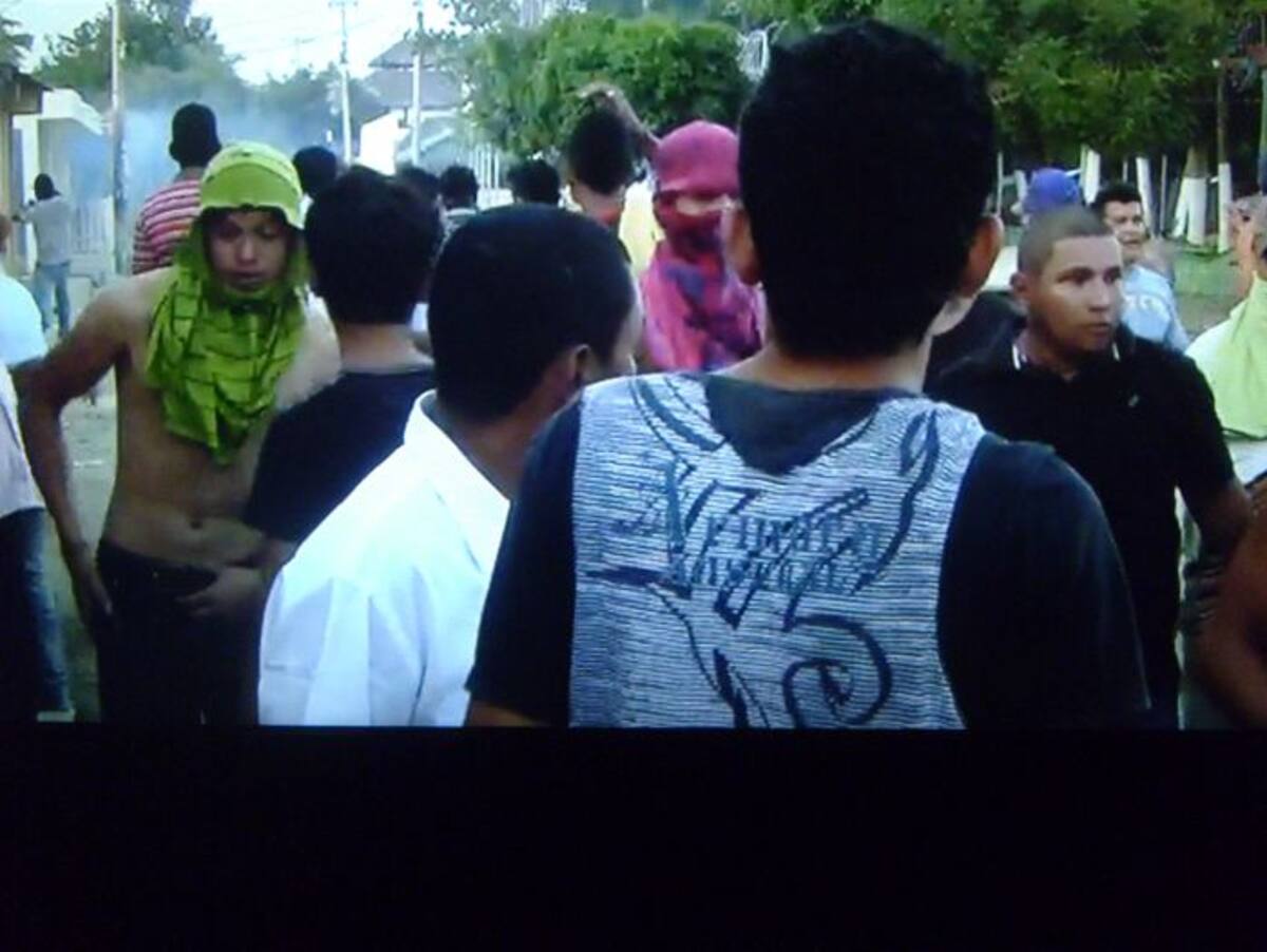 Disturbios durante sepelio de periodista muerto en San Pedro,. Sucre. CORTESÍA