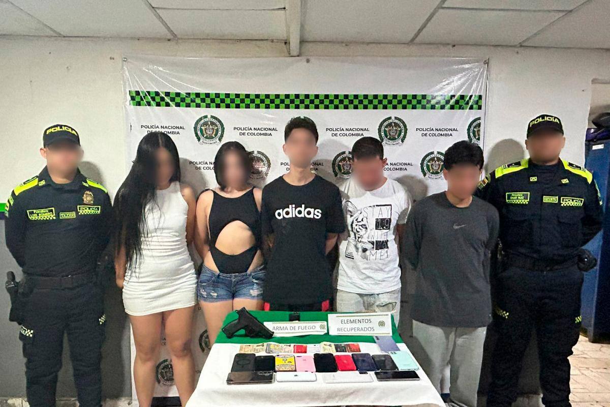 Caen 2 mujeres y 3 hombres dedicados al hurto de celulares en Cartagena