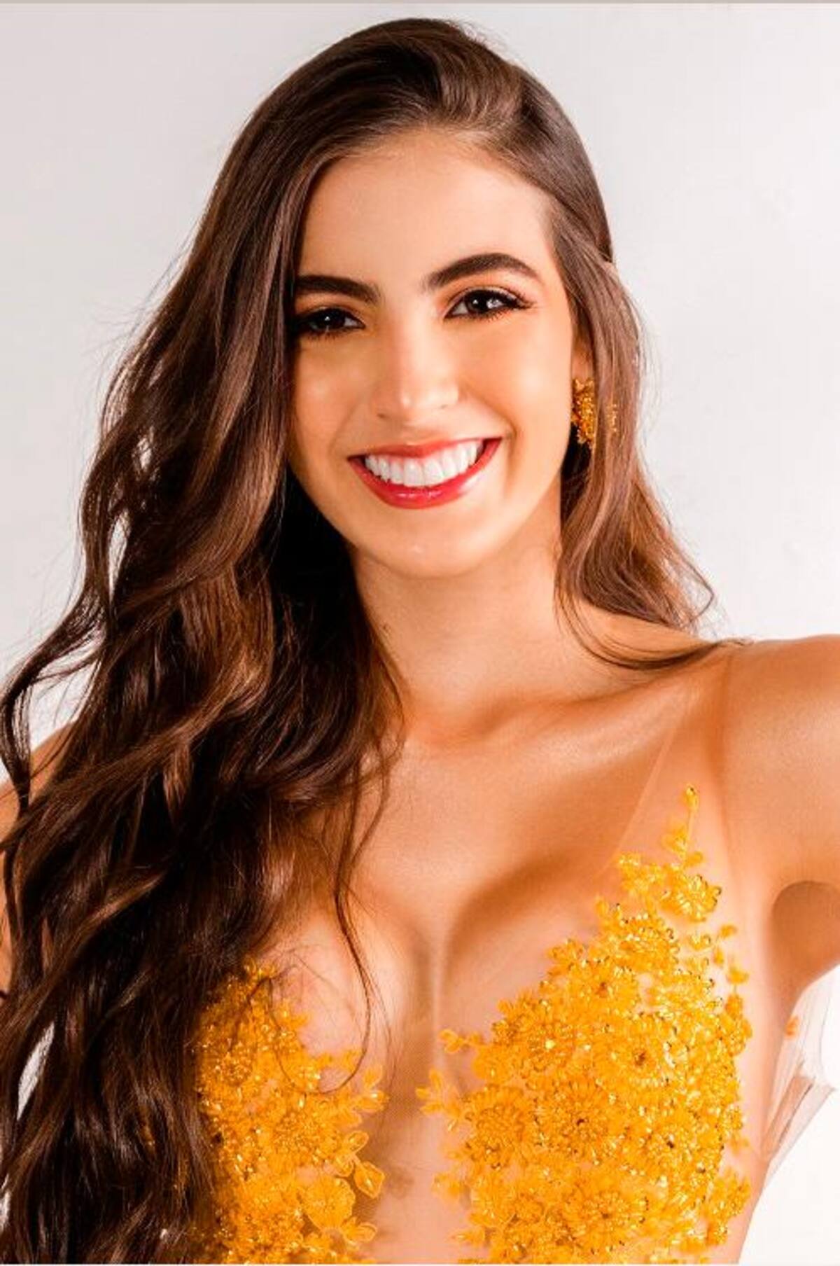 Juliana Habib llevará la banda de Córdoba. Esta monteriana, de 21 años, cursa séptimo semestre de Comunicación Social y Periodismo en la Pontificia Universidad Javeriana.