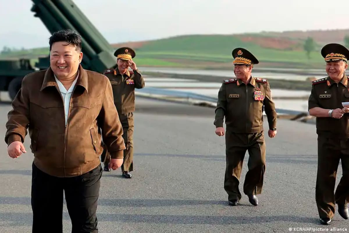 Corea del Norte dice que desplegará un nuevo lanzacohetes múltiple este año