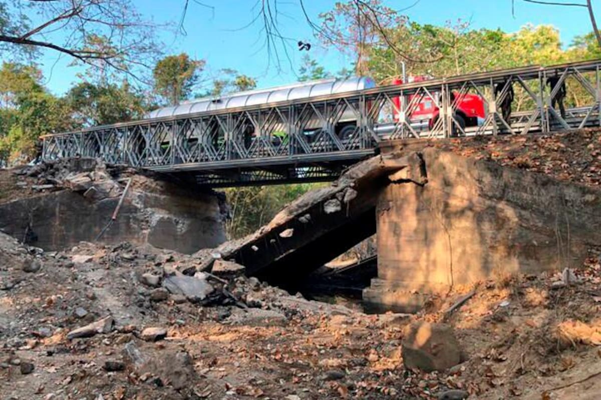 Reabren puente que había sido derribado por el ELN en Cesar