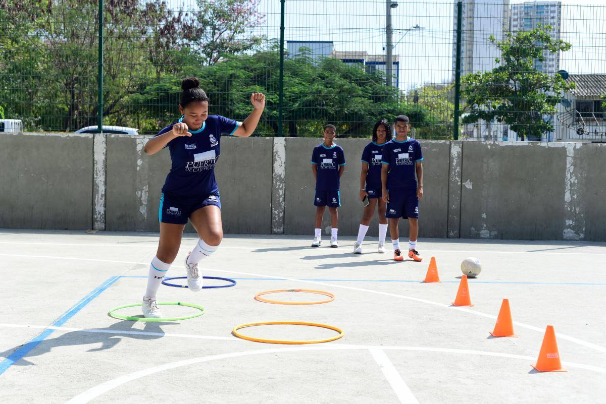 Las Escuelas Socio-Deportivas son uno de los programas con mayor éxito de la Fundación Puerto de Cartagena. // FOTO: Cortesía