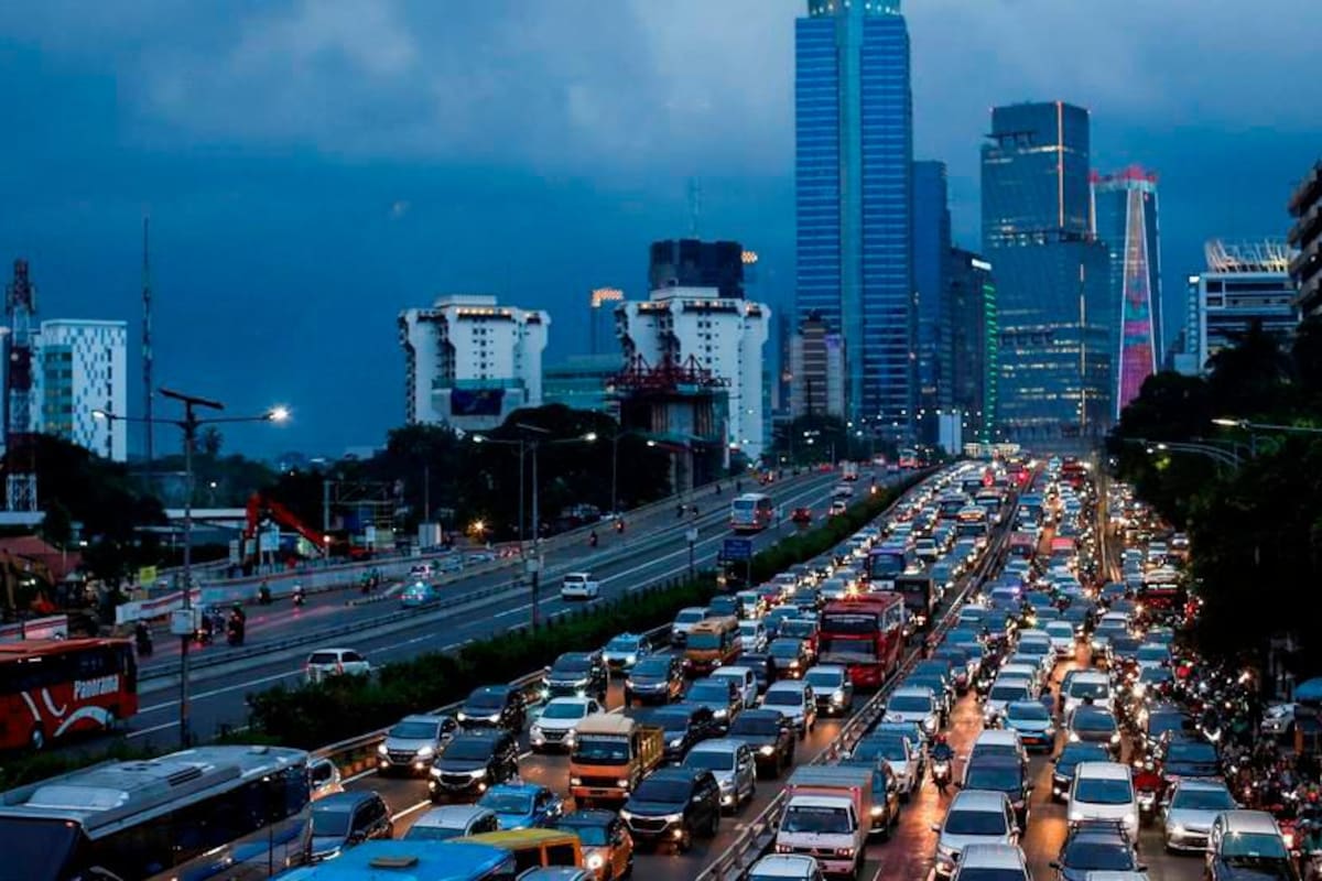 Yakarta se hunde, así que Indonesia mudará su capital a la isla de Borneo