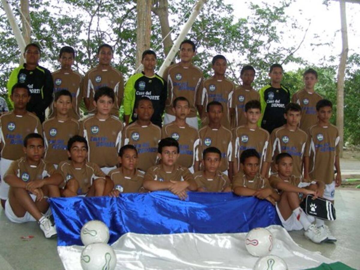 Córdoba debuta hoy en el zonal nacional de fútbol enfrentando a la selección del Magdalena en Santa Marta.