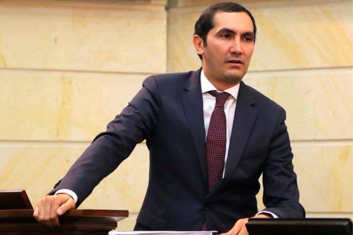 Medida de “Borrón y Cuenta Nueva” pasa a tercer debate en el Congreso