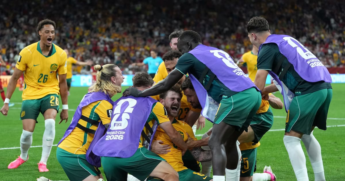 Australia sorprendió a Turquía en un loco partido de Mundial