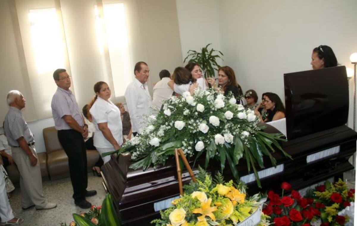Campeones mundiales le dieron el último adiós a Billy Chams. RAFAEL POLO - QHUBO BARRANQUILLA -