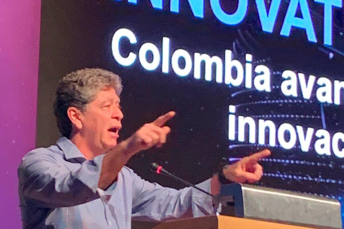 “El Sena está desperdiciado, requiere una reingeniería gigante”: Andi