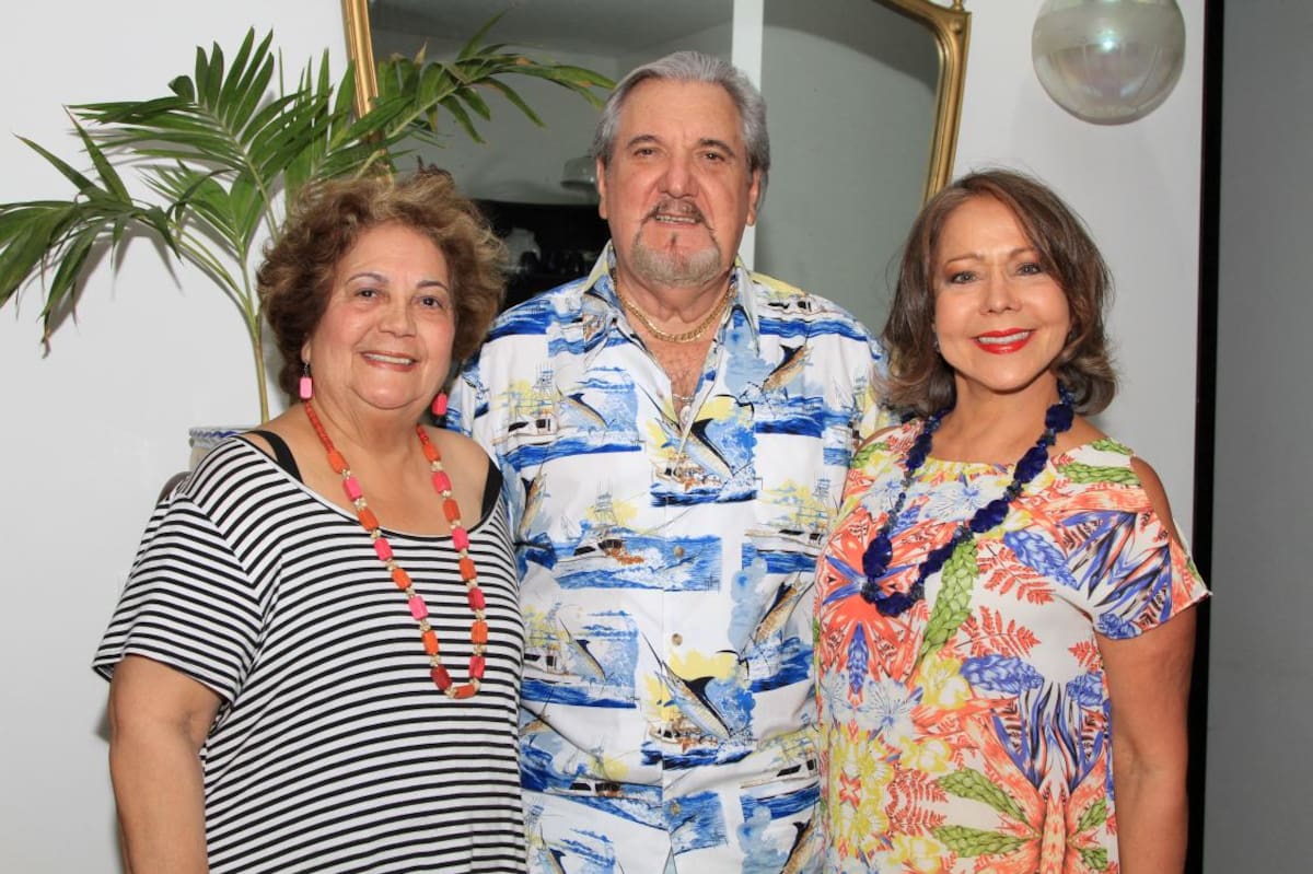 Luchy del Portillo, Toño Paternina y Beatriz Ibarra.