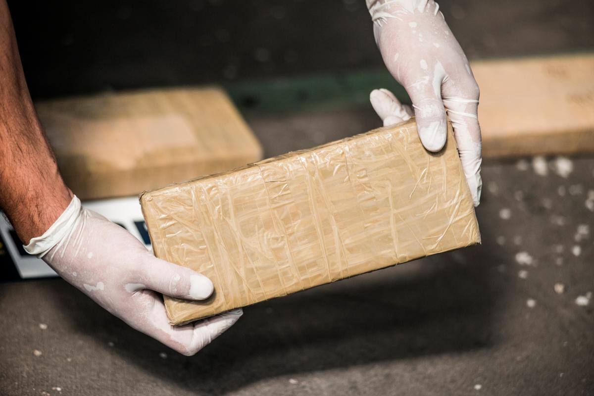 4.500 kilos de droga fueron incautados en un barco proveniente de Colombia