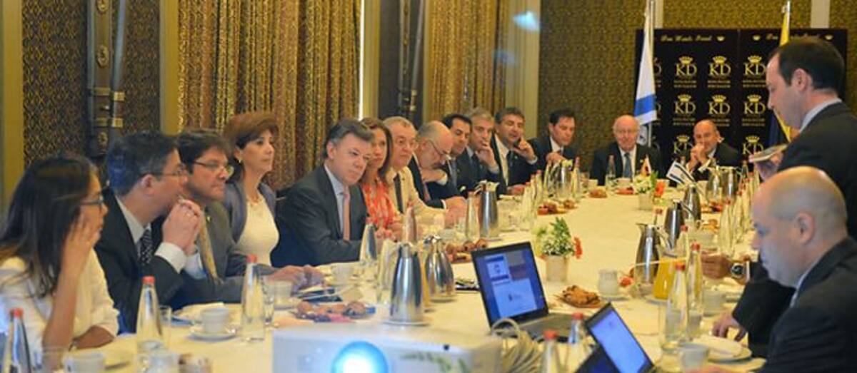Reunión de presidente Juan Manuel Santos con empresarios israelíes. COLPRENSA