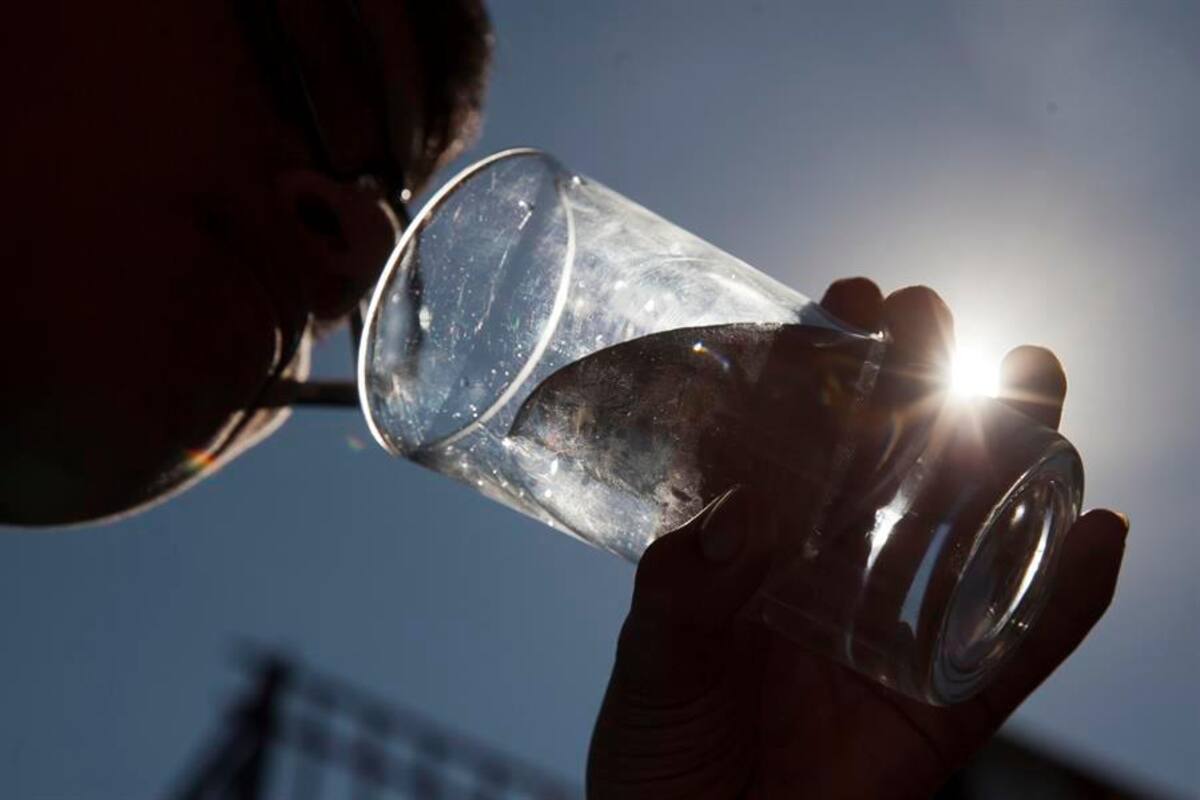 Consejos para consumir agua de forma amigable con el planeta