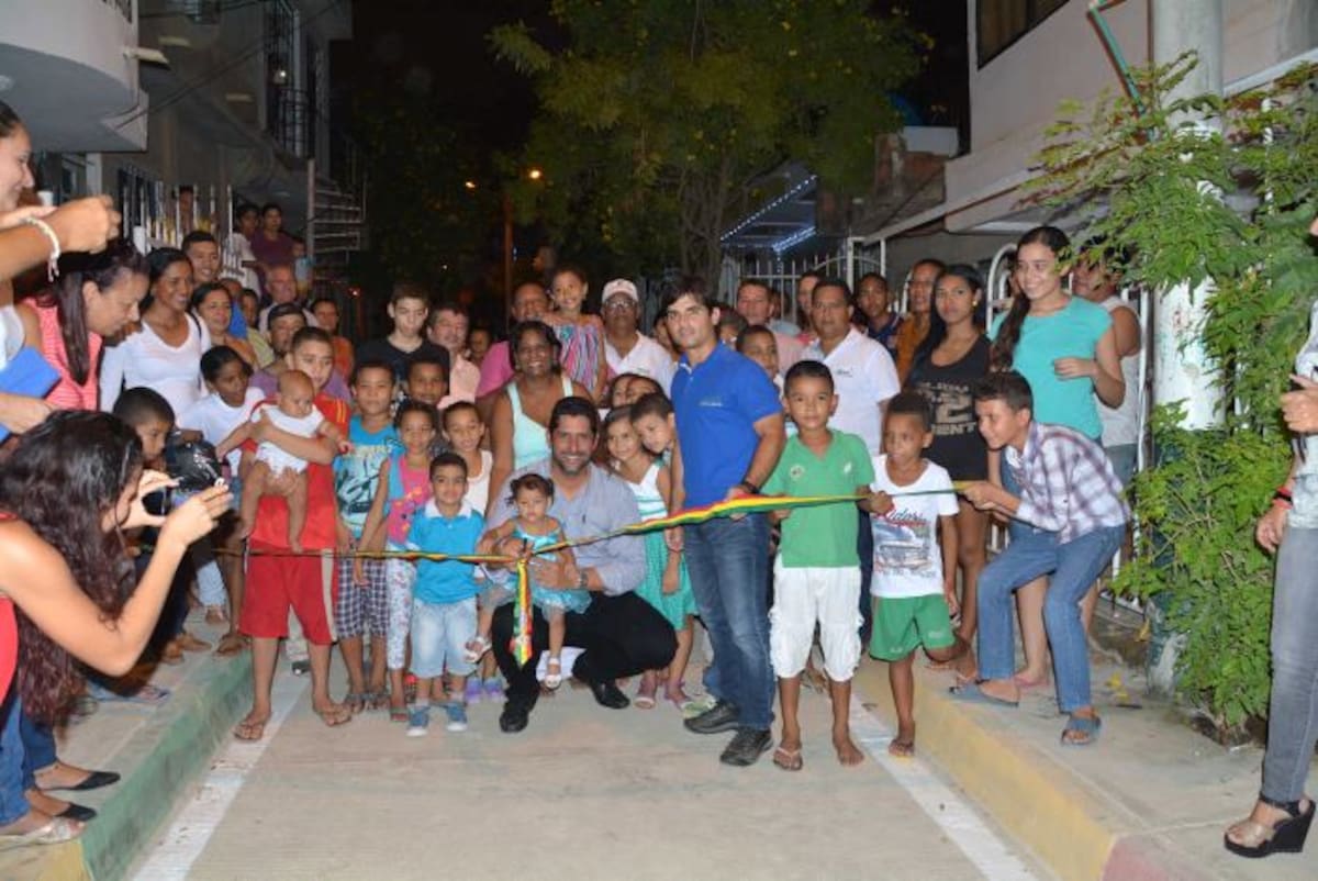 Inauguración de la carrera 60B Vista Hermosa. Foto: Cortesía