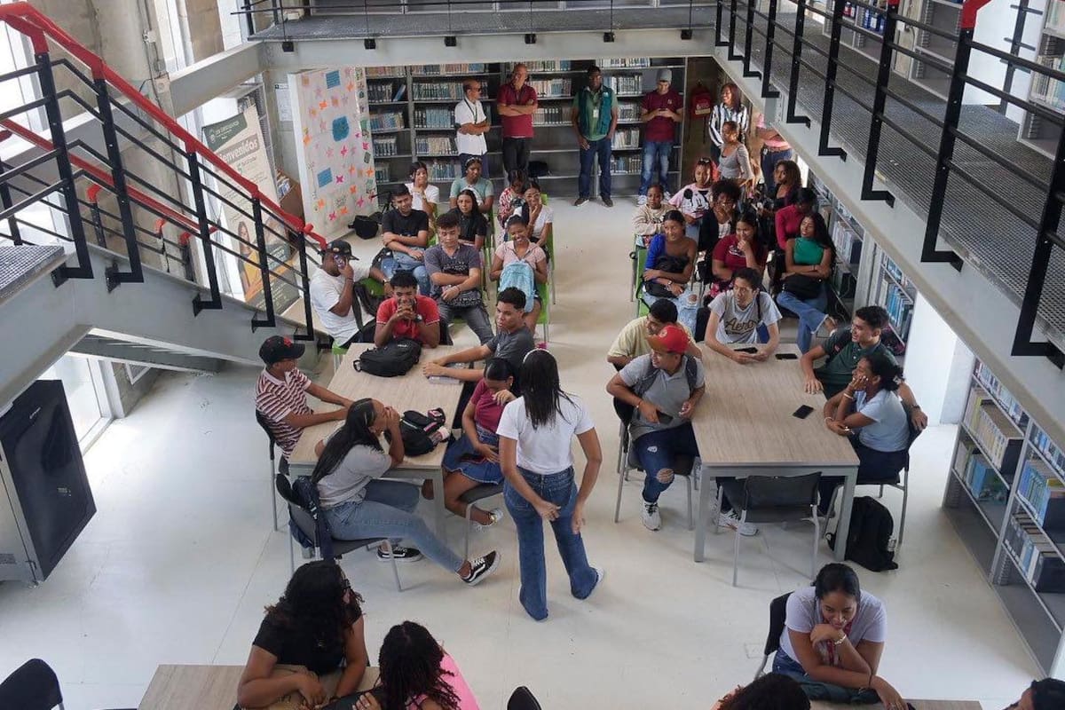 ¿Interesado en estudiar? Estas son las becas del 50% que ofrece Los Libertadores