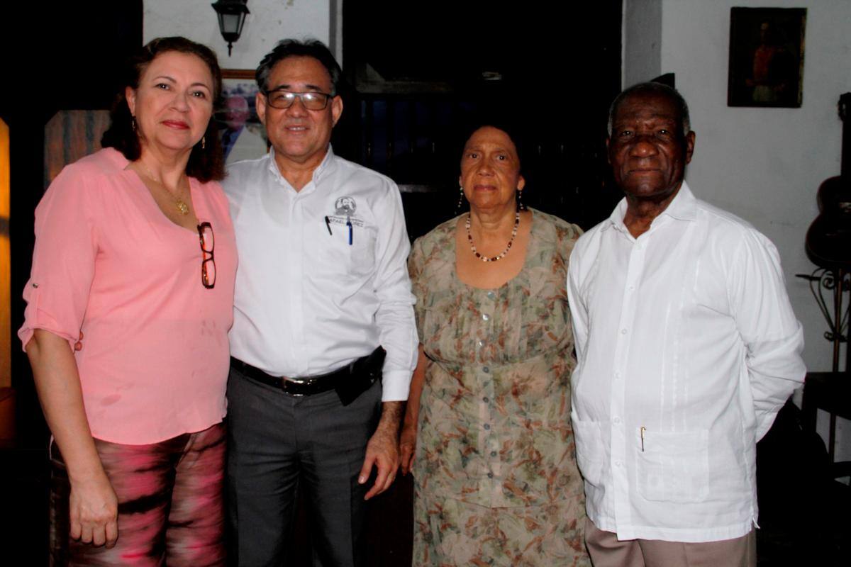 Nelly Rodríguez, Juan Carlos Lozano, Emilse Roca y Andrés Pérez Batista.