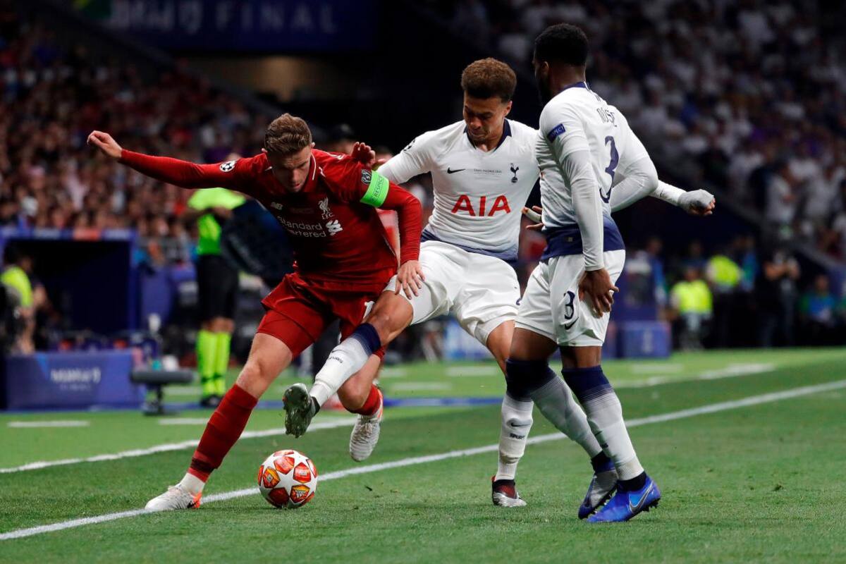 Reconocido futbolista de talla mundial confesó que lo violaron cuando niño