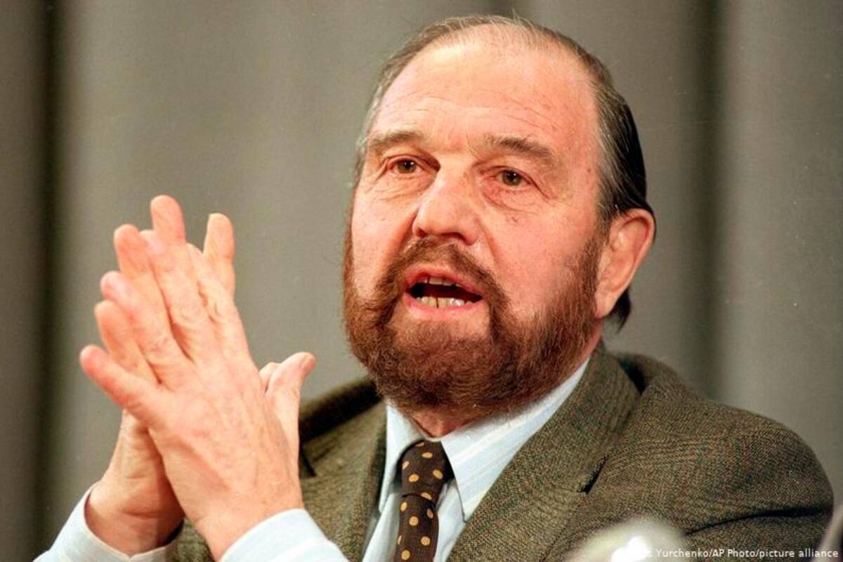 Muere George Blake, célebre agente doble de la Guerra Fría