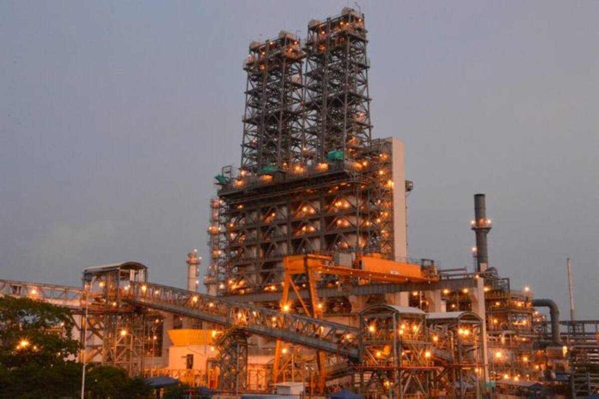 Unidad de Coquización Retardada de Reficar. Cortesía