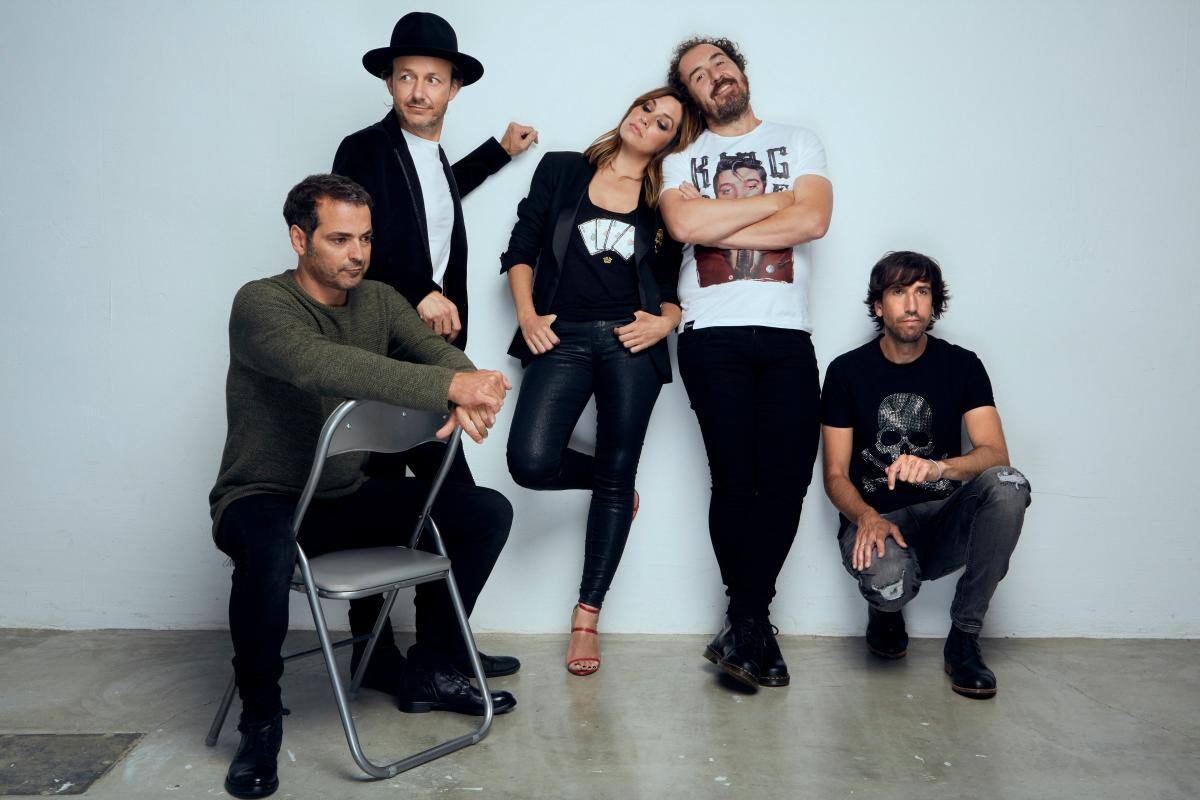 La Oreja de Van Gogh tiene la fortuna de contar con dos generaciones de seguidores en su proceso y es por eso que trabajan día a día.