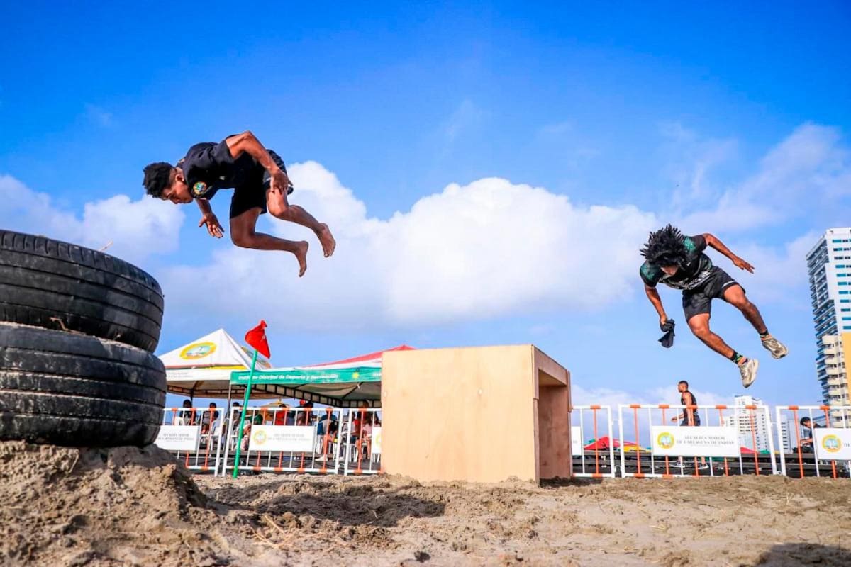 Video: Parkour, un deporte diferente para los cartageneros