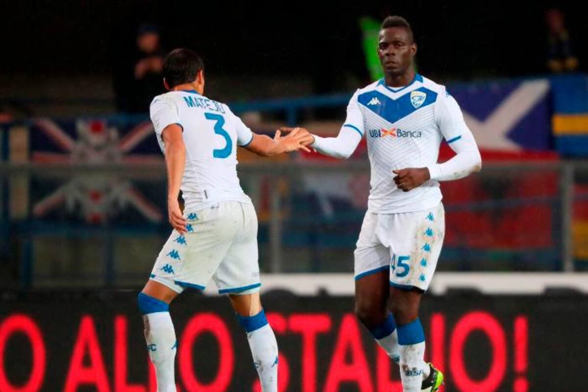 Balotelli amenaza con dejar partido ante insultos racistas