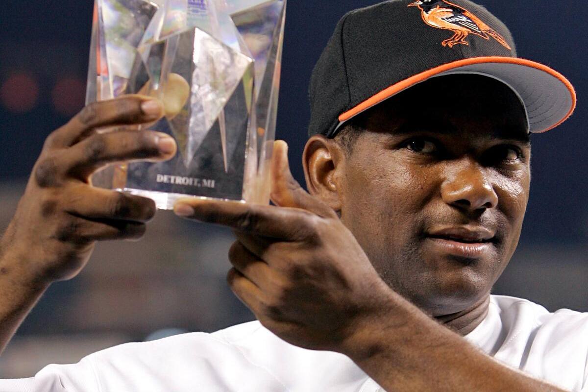 Miguel Tejada engalanará la temporada de béisbol profesional colombiana