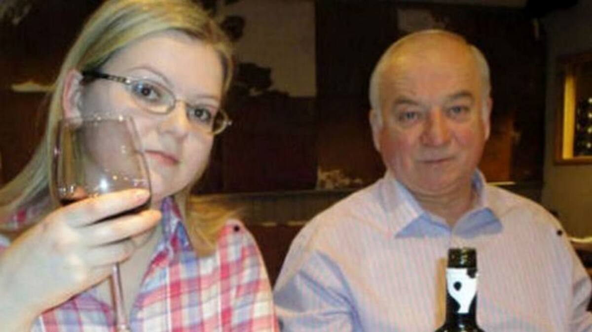 Serguéi Skripal y su hija Yulia. Internet