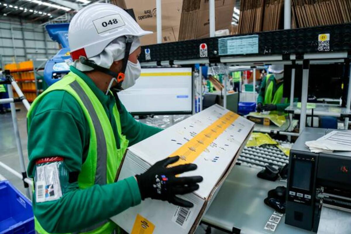 Primer día sin IVA de 2022 deja ventas por $7,6 billones en todo el país