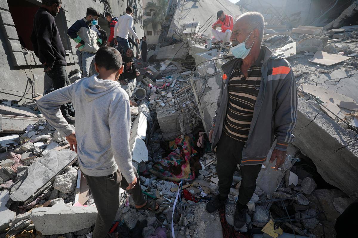 ONU pide 46.400 millones para atender las crisis humanitarias de 2024
