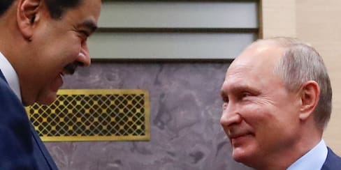 Rusia acusa a EEUU y OTAN de planear entrega de armas a oposición venezolana