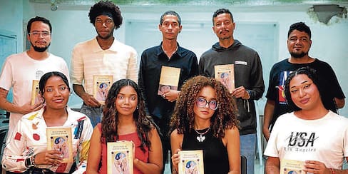 Hoy presentan ‘Narraciones de naturaleza híbrida’, obra con sello cartagenero
