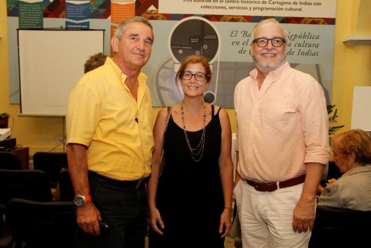 Humberto Bozzi, Niurka Rigñack y Alberto Abello. Maruja Parra-El Universal.