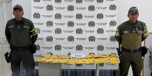 Incautan 140 suéteres de la Selección Colombia por no acreditar su procedencia