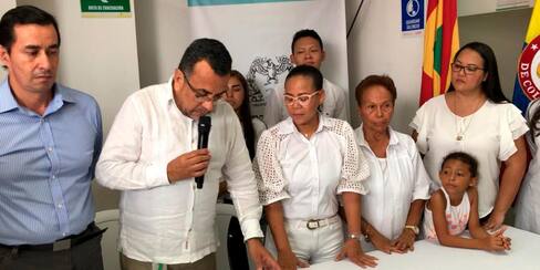 Yolanda Wong inscribió su candidatura ante la Registraduría Nacional