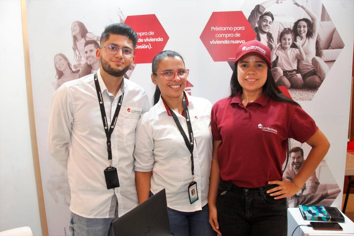 Albert Sandoval, Karen Orozco, Mayra Díaz. // Foto: Aroldo Mestre Alcántara.