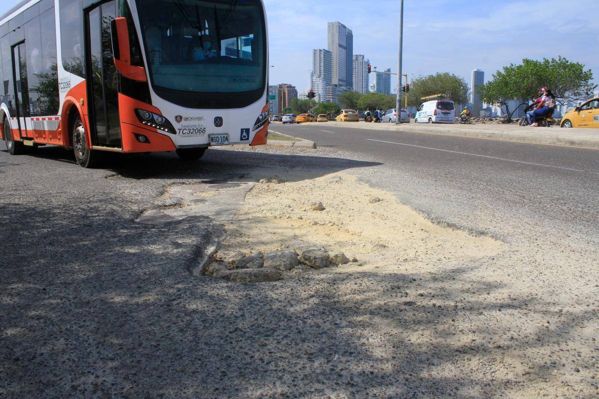 Obras para arreglar la malla vial serán adjudicadas el 25 de mayo