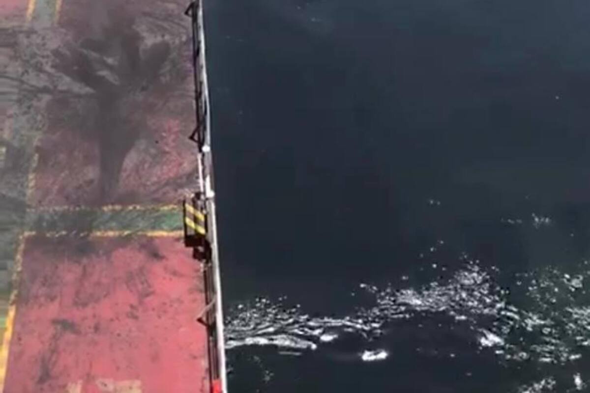 Podrían sancionar a empresa por contaminación en la bahía