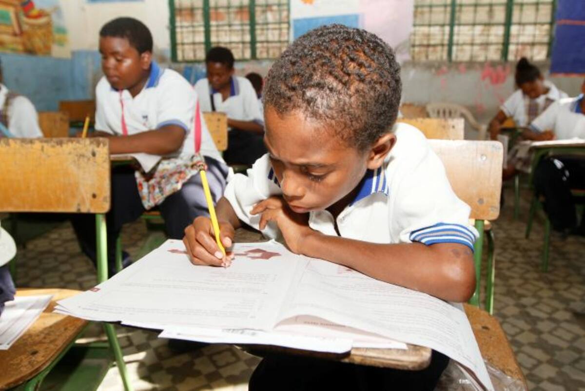 Con los megacolegios, el Gobierno Departamental pretende elevar la calidad de vida y la permanencia en el sistema educativo de los niños y jóvenes. JULIO CASTAÑO - EL UNIVERSAL